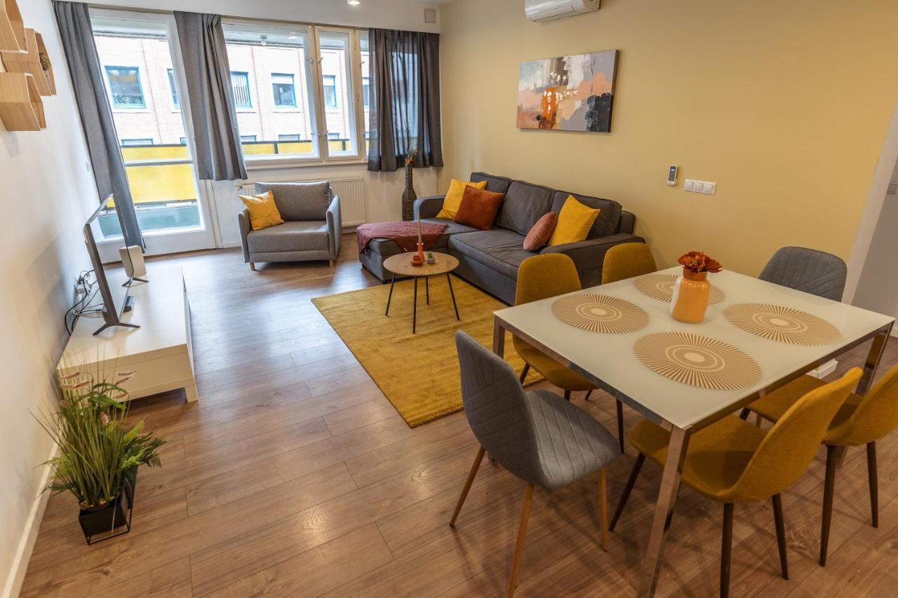 Gems Of - Tiger Eye Apartamento Budapest